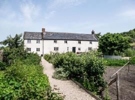 River Cottage HQ，Musbury的農莊