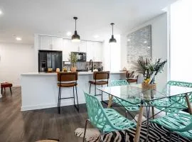Central Nashville Luxe Apartment with City Views