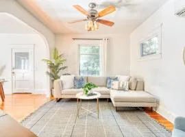 Stay Portland - The Garden Cottage on Garfield - 91 WalkScore