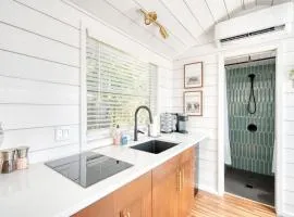 Stay Portland - Mississippi Micro-Luxe - Mid-Century Style