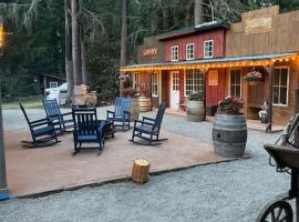 Rushing River Retreat, hotel en Idanha