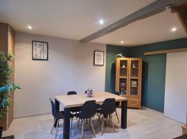 Maison cosy au calme avec jardin clos sans vis a vis, proche de vichy, clermont-ferrand, riom,, vila v destinaci Saint-André-le-Coq