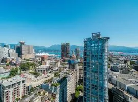 Gorgeous Water View Unit in Downtown Vancouver