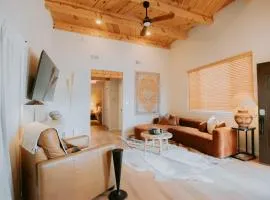 Desert Sunset-Hot Tub-Pet Friendly-No Pet Fees!