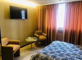 Luxurious Akros 526 Suite