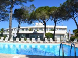 Zenitude Hôtel-Résidences La Tour de Mare, serviced apartment in Fréjus