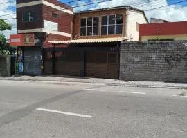 Casa em frente ao maior são João do mundo
