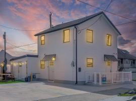 New Beach House with Game Room, chalupa v destinaci Ocean City