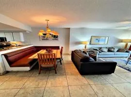 2 BR Resort Condo Direct Oceanfront Wyndham Ocean Walk - Daytona Funland 2226