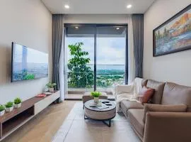 2 Bedroom River View Lumiere Riverside