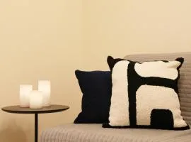 S Room 201