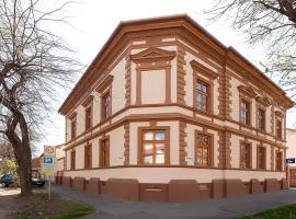 Csanabella House, hostal o pensión en Szeged