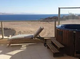New on booking !! Top Exclusive apartment with jacuzzi and full sea view-lotus 40