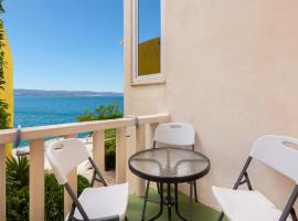 Lemonade Beach Apartments, hotel di Jesenice