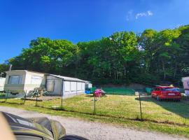 Le petit Logis, kemp v destinaci Philippeville