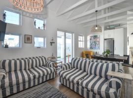 Cozy Holiday Cottage - XX Cottage Yzerfontein、アイゼルフォンテンのホテル