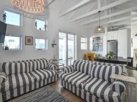 Cozy Holiday Cottage - XX Cottage Yzerfontein