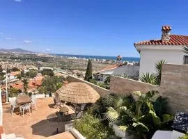 Casa Ibicenca - Precioso chalet con piscina