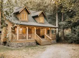 Glacier Springs Cabin 89 - Hot Tub - Wi-Fi - A-C