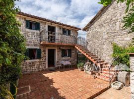 Apartments stone Radovici, itsepalvelumajoitus Radovićissa