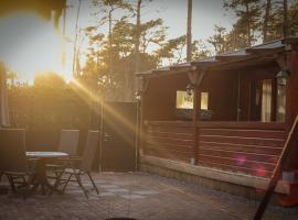 Fenced Backyard with Covered Porch and Free Bikes, Hotel in Doornspijk