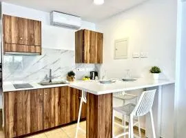 Serene Napa Suites - Heart of Ayia Napa