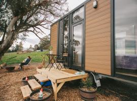 Rose Hill by Tiny Away, hotel v destinaci Neerim South