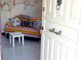 FENIX TO ROME，位于圣塔马利奈拉的酒店