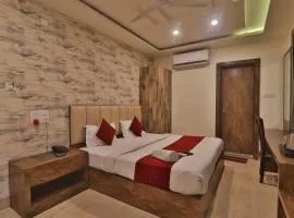 4Everstay By Janki Inn Most Luxury & Spacious Rooms Best Family Hotel In Varanasi