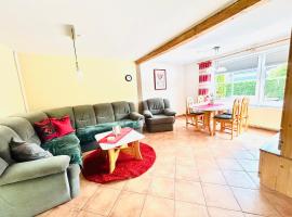 Ferienhof Eckhoff، فندق في فيهمارن