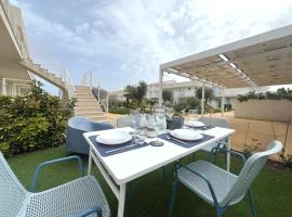 Villa Beluga Private Courtyard Swimming Pools Parking, hotel v destinaci Marzamemi