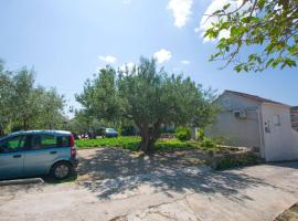 Apartment Neno, Ferienwohnung in Sutomi&scaron;ćica