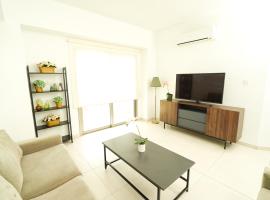 Halcyon Central Apartments, vie&scaron;butis Larnakoje