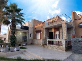 Sunset Villa by the Ocean, caba&ntilde;a en Ibekhchach