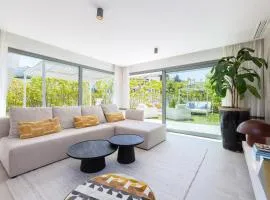 Luxury House Chaparral Golf E38 by AORA STAY