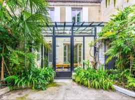 Tropical House, hotel v destinaci Bordeaux