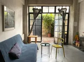 Stylish Art House Palmeti