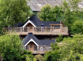 2 - Country cabin Bliss, cosy quiet romantic getaway!，Pont Sticill的自炊式住宿