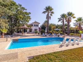 Casa Rural Santa Ana, hotelli kohteessa Marchena