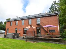 Cottage in Petite Langlire with bubble bath، فندق في Langlir