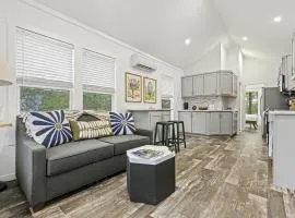 Family-Friendly Cabin with Grill and Patio in Texas