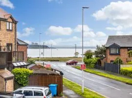 Anchorage - Quaint and Cosy Two-Bedroom House