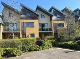 2-Bedroom Modern Home in Historic Lincoln