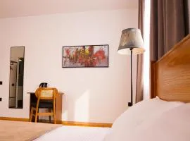 Pri Rooms