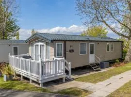 Hotel du Van - Rockley Park Caravan, Activities On-site