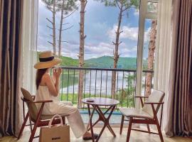 Romeo & Juliet's Hồ Tuyền Lâm Dalat, hotel near Lien Khuong Airport - DLI, Da Lat