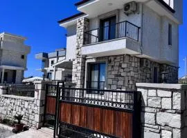 Villa Kataraktis