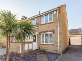 Palma - Hamworthy Beach and Park Short Walk Away