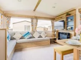 Club Tropicana - Rockley Park Caravan, Activities On-site