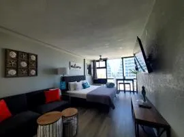 Oceanview Couples Retreat by Boardwalk & Top Cuisine